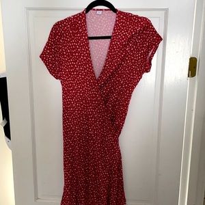 Red floral Old Navy wrap dress